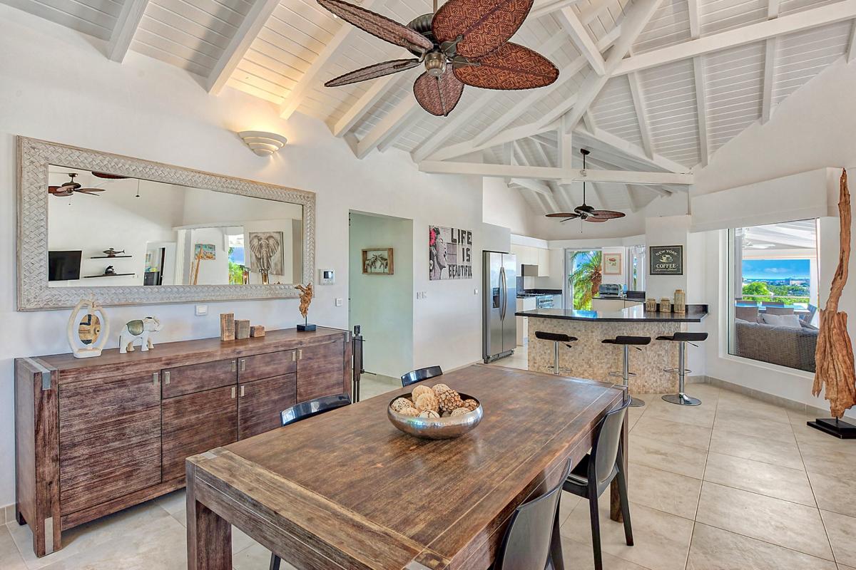 Charming Villa rental St Martin - Dining table